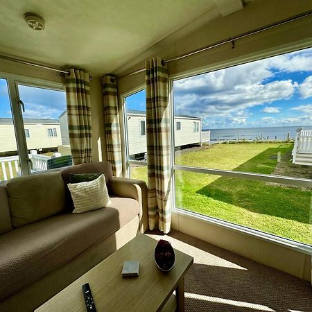 New Sea View Platinum Caravan With Huge Decking 泰恩河畔纽卡斯尔 外观 照片