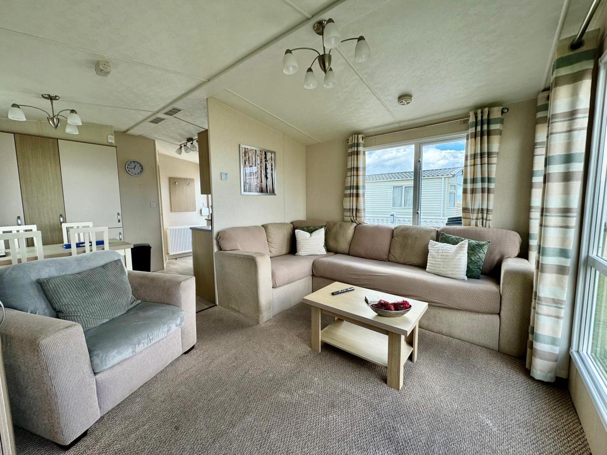 New Sea View Platinum Caravan With Huge Decking 泰恩河畔纽卡斯尔 外观 照片