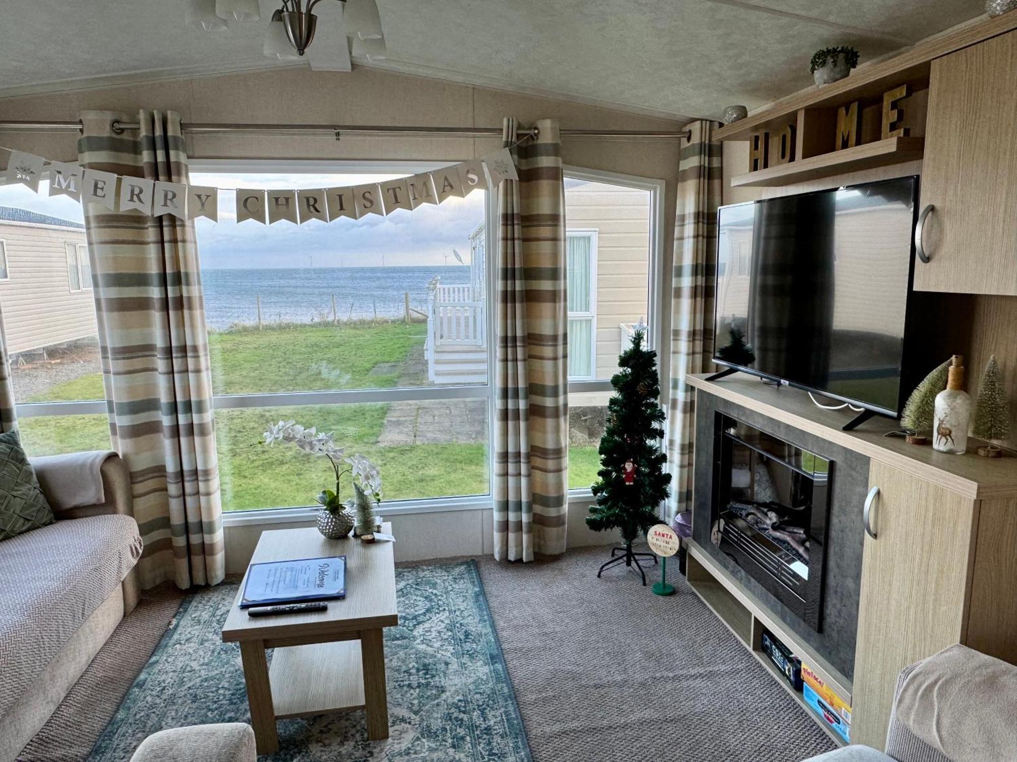 New Sea View Platinum Caravan With Huge Decking 泰恩河畔纽卡斯尔 外观 照片